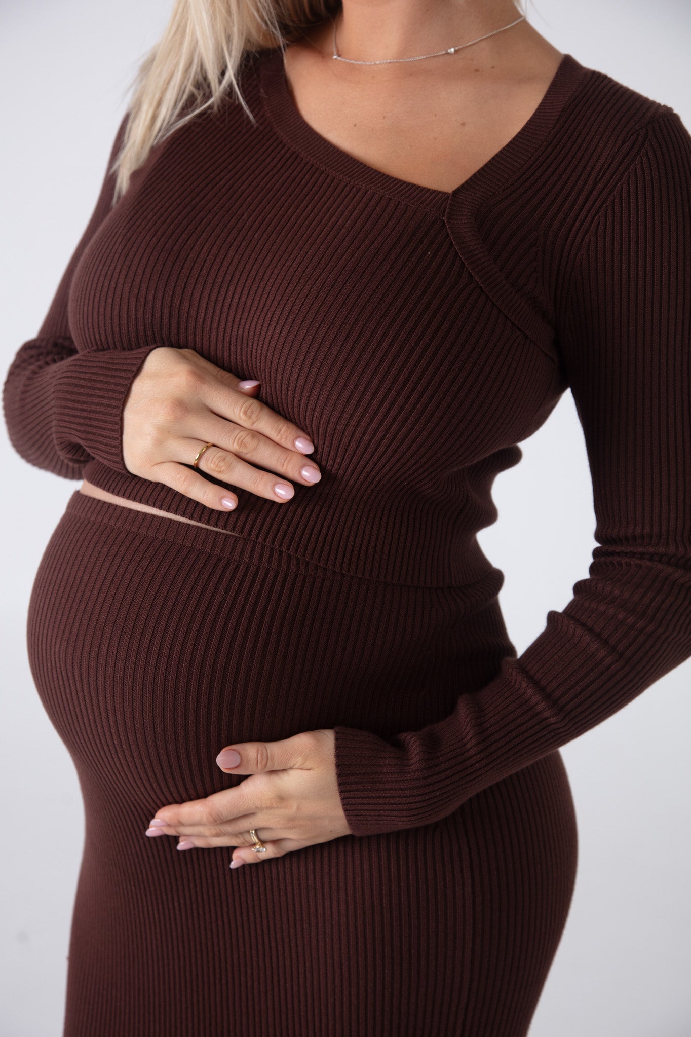 THE CUT OUT LUXE KNIT TOP / LIMITED EDITION ESPRESSO