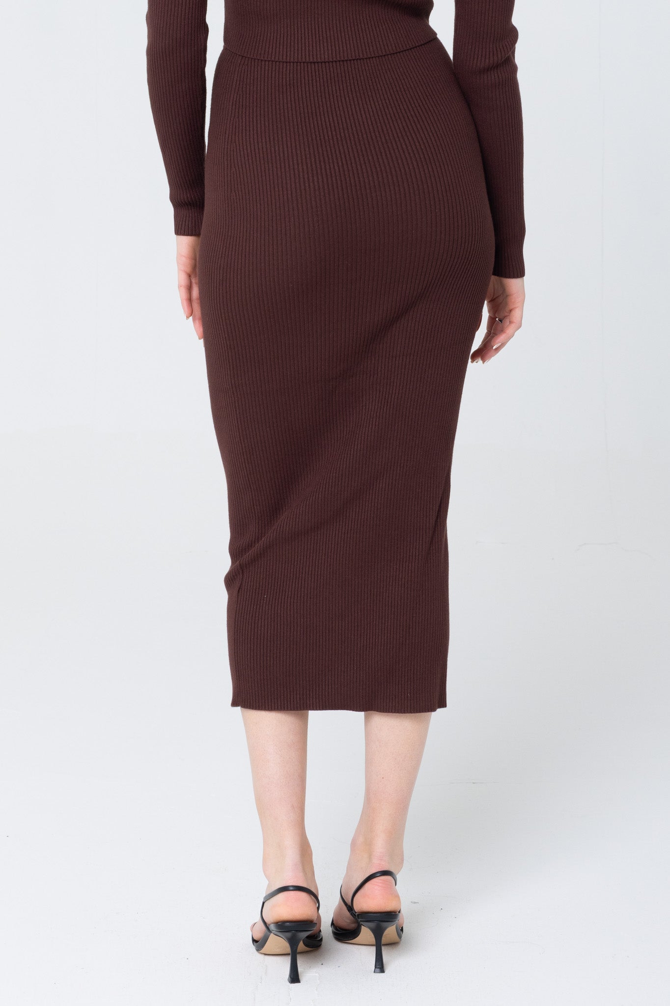 THE LUXE KNIT MIDI SKIRT / LIMITED EDITION ESPRESSO