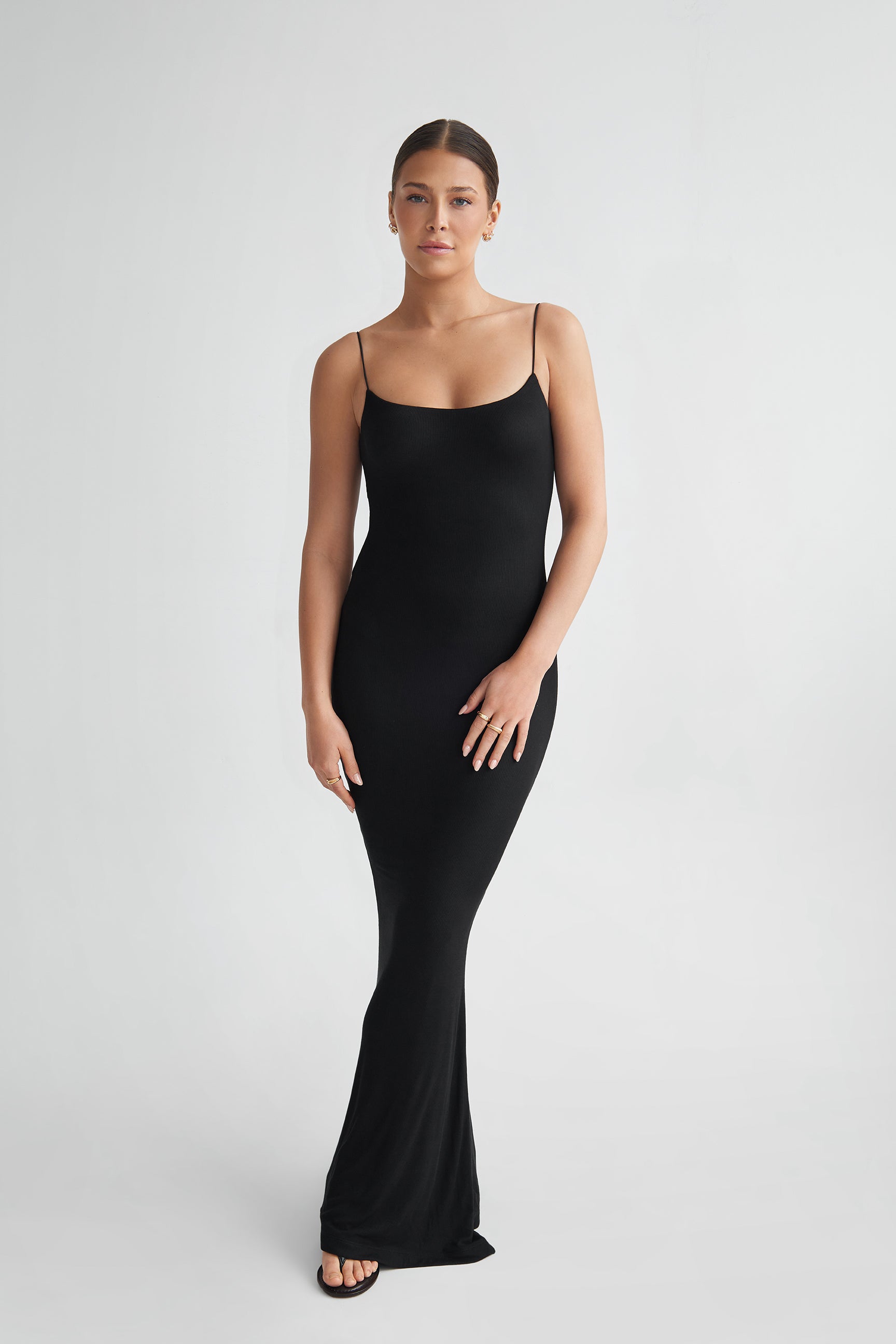 THE MAXI CORDED STRAPS RIBBED DRESS / ONYX