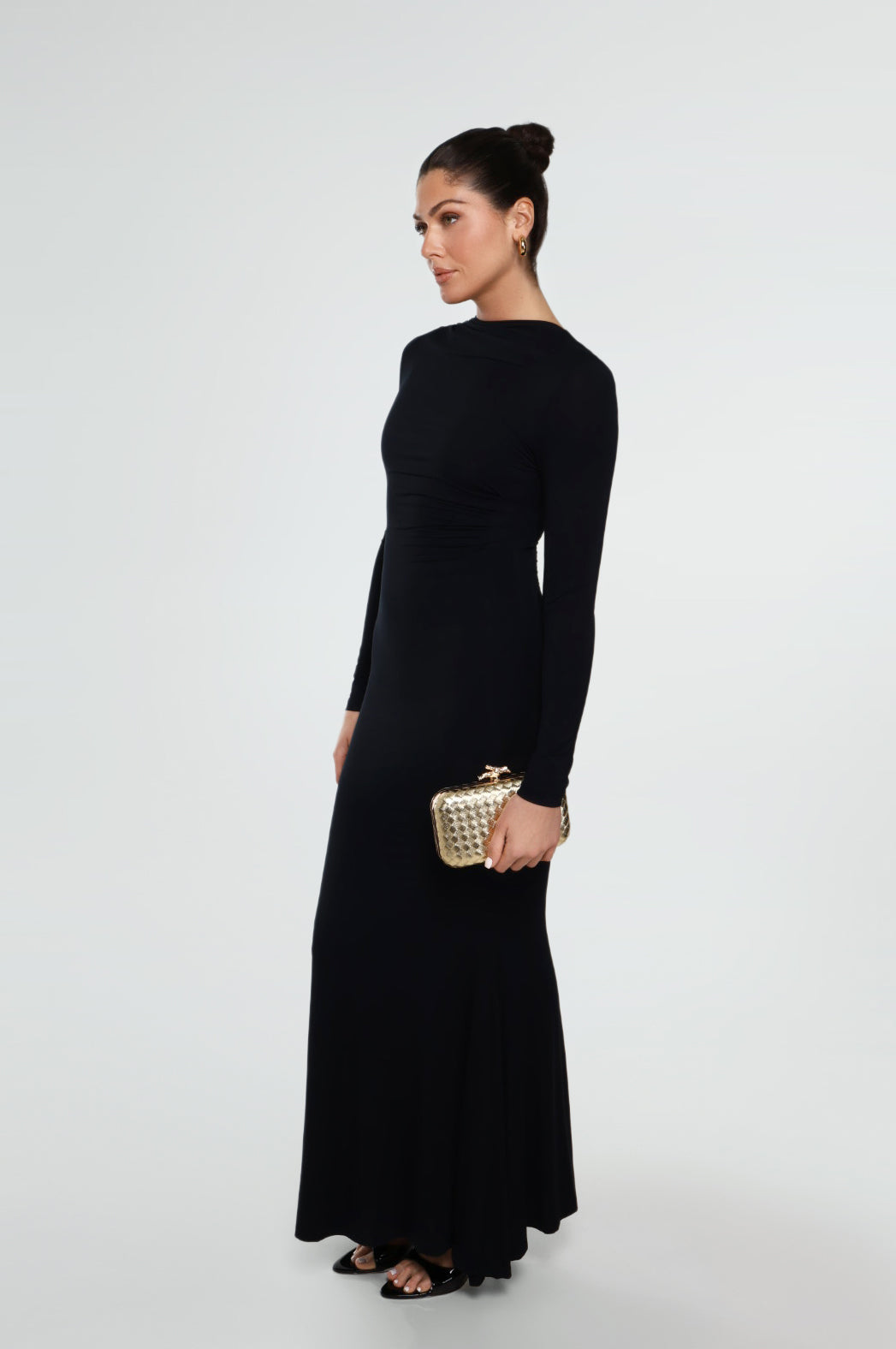 THE MAXI RUCHED DRESS / ONYX