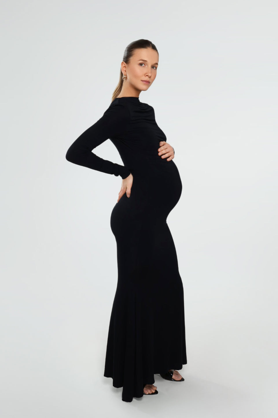 THE MAXI RUCHED DRESS / ONYX