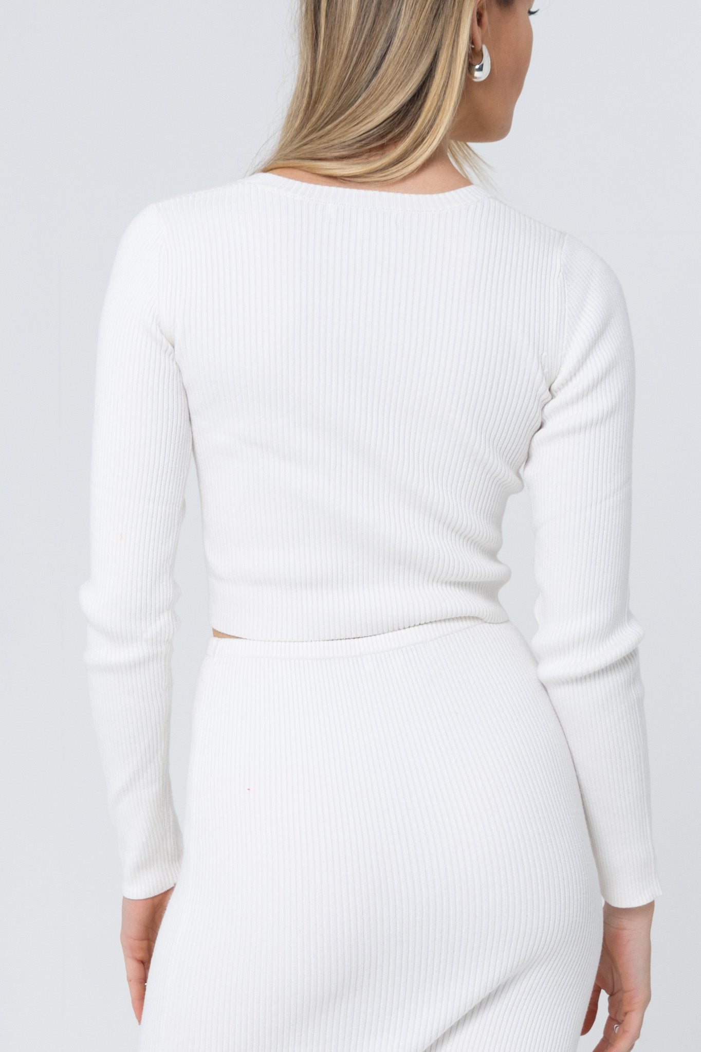 THE CUT OUT LUXE KNIT TOP / BONE